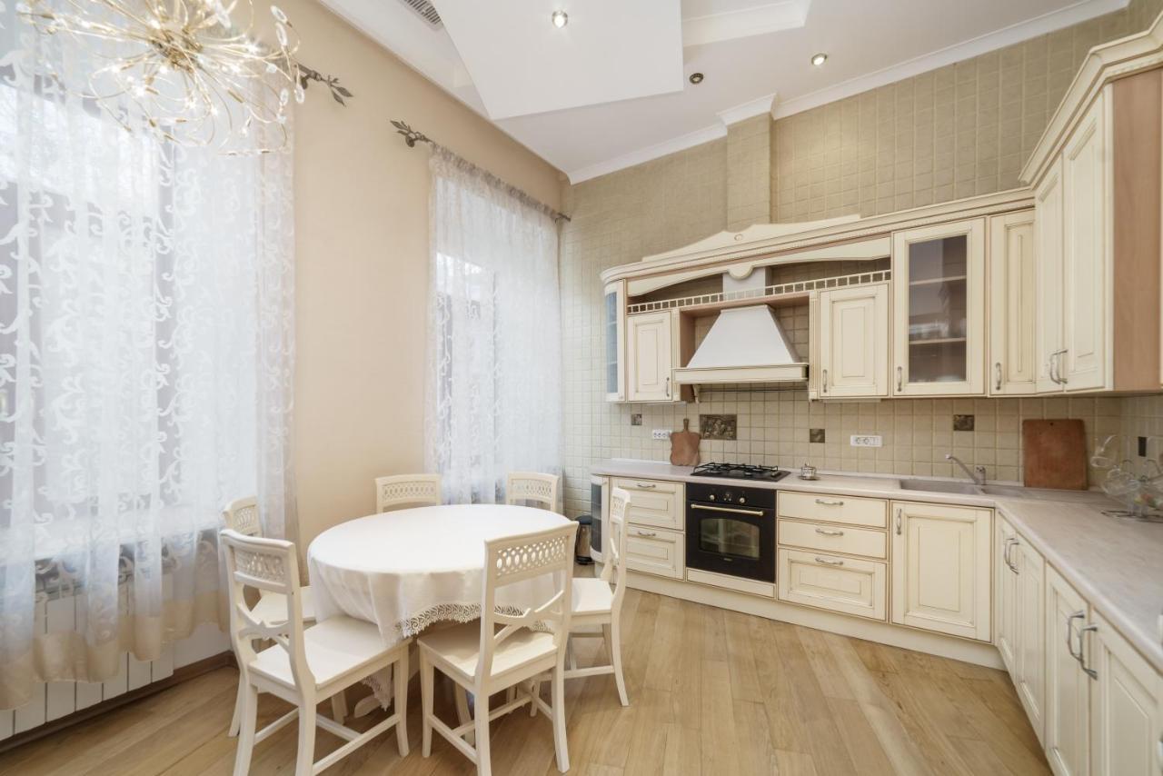 Katerynyska 2 Level Apartment With Sauna Odessa Exterior foto
